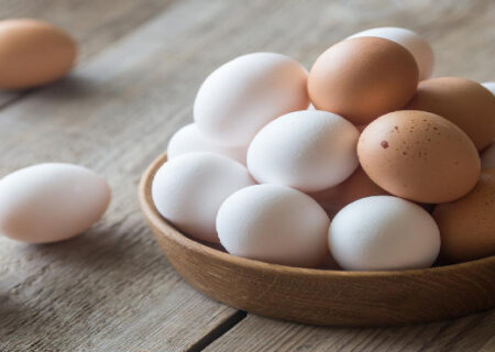 تولید تخم مرغ از نیاز کشور سبقت گرفت