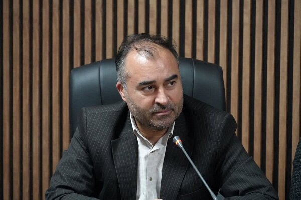 اصغری: مازاد تولید مرغ در آذربایجان غربی صادر می شود